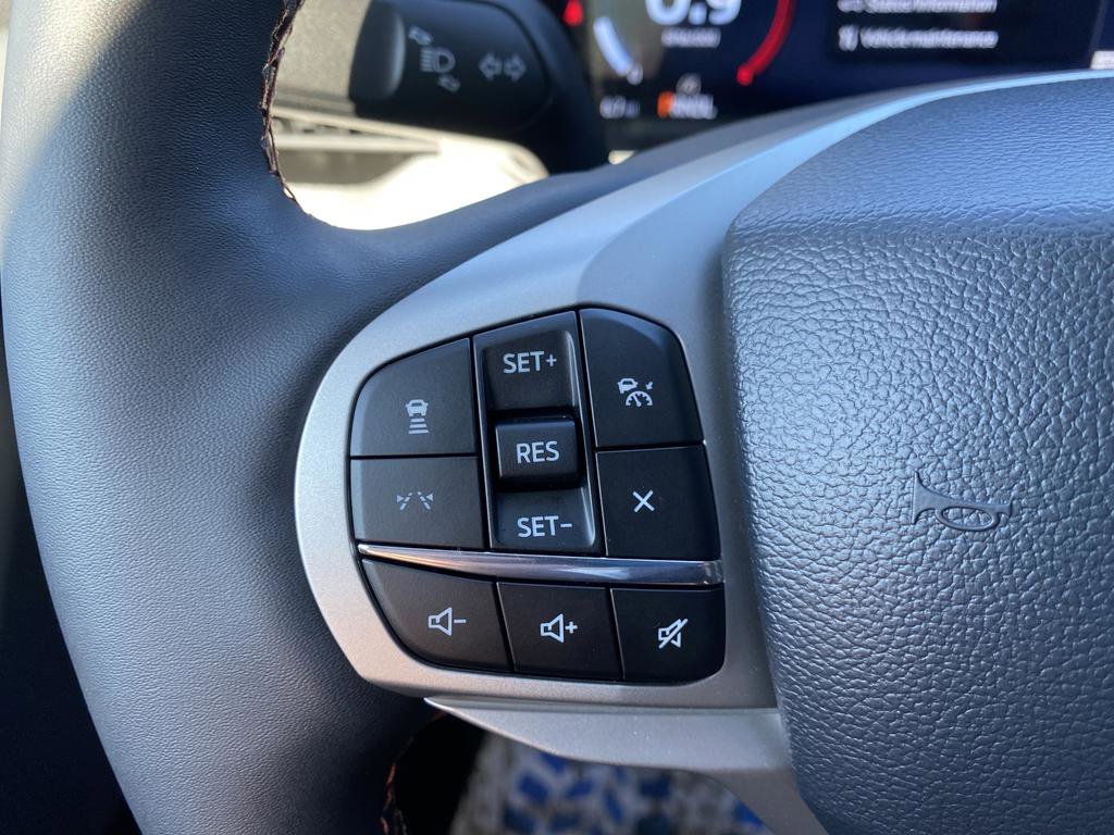 New 2026 Ford Explorer Active image 34