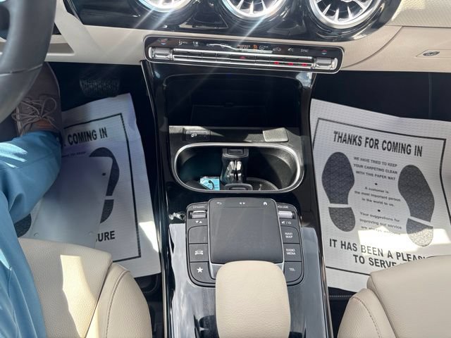 Used 2021 Mercedes-Benz CLA 250 4MATIC image 22