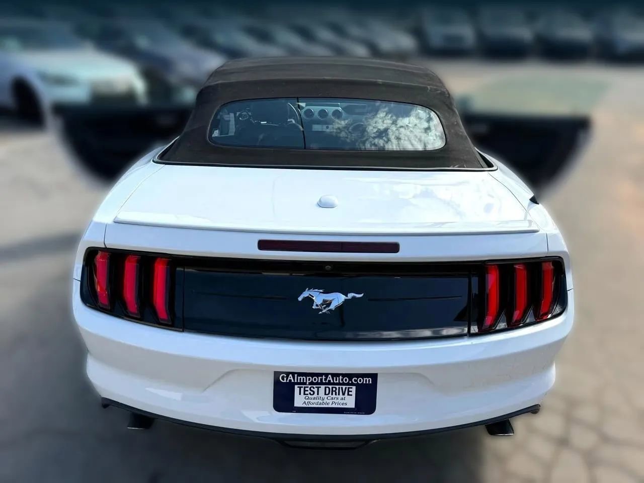 Used 2016 Ford Mustang Premium image 25