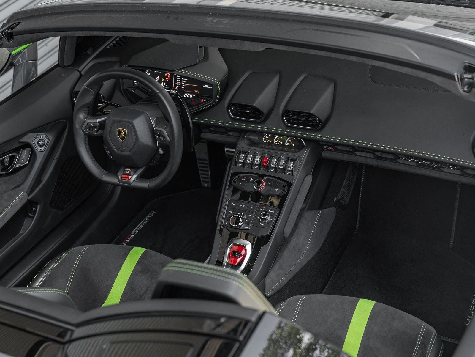Used 2016 Lamborghini Huracan LP 610-4 AWD/4WD image 21