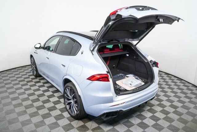 New 2026 Maserati Grecale Folgore AWD/4WD image 31