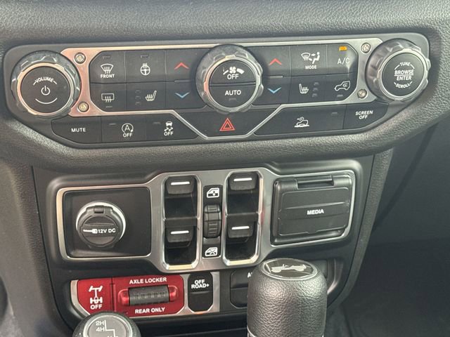 Used 2024 Jeep Wrangler Unlimited Sport AWD/4WD image 19