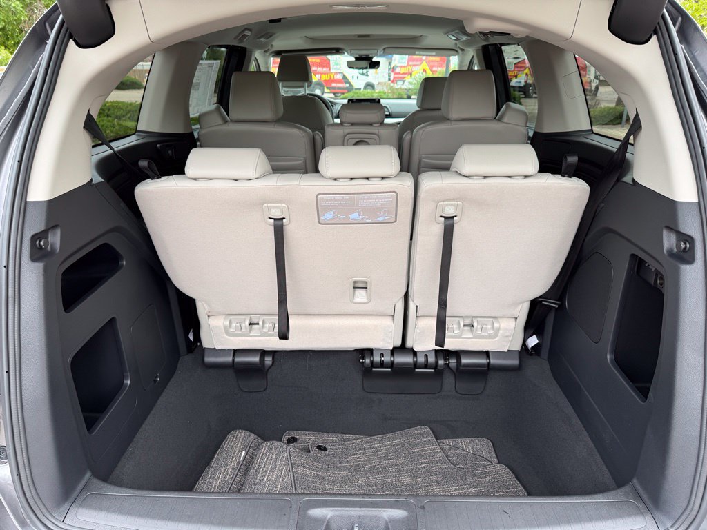 New 2026 Honda Odyssey EX-L image 16