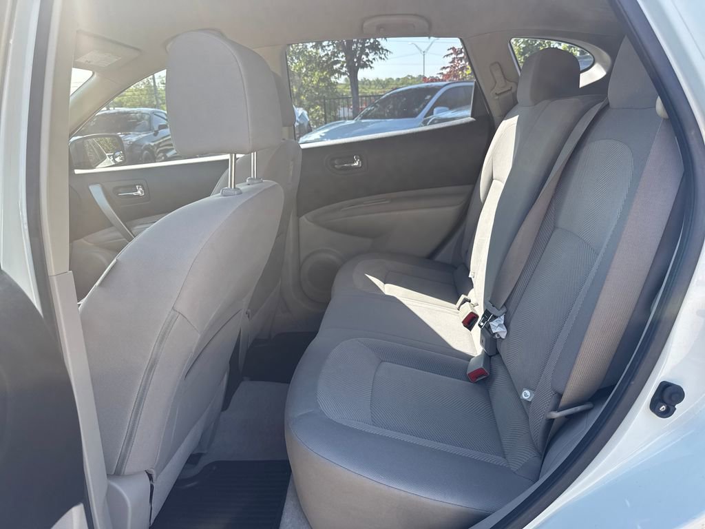 Used 2014 Nissan Rogue S w/ Convenience Package image 26