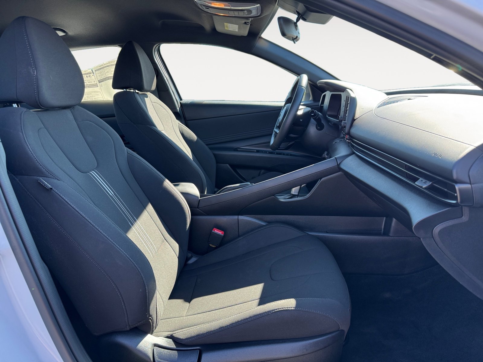 New 2025 Hyundai Elantra Sport image 15
