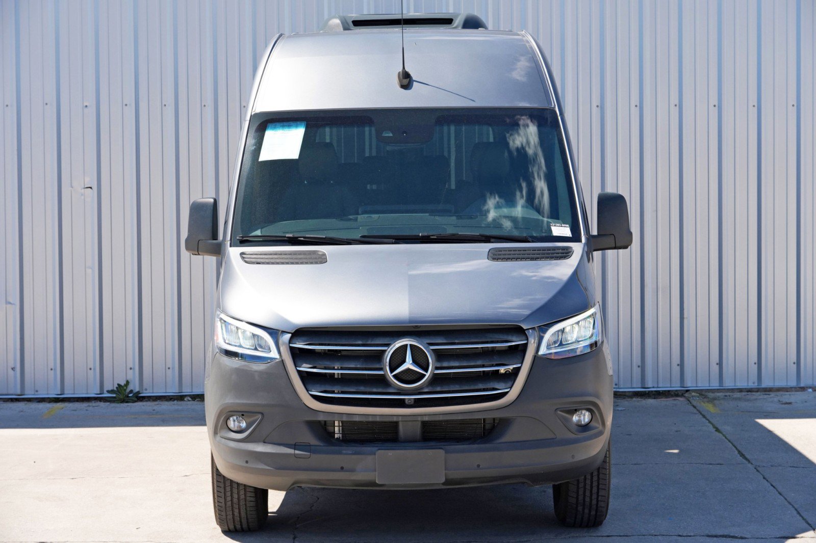 Used 2023 Mercedes-Benz Sprinter 2500 image 45