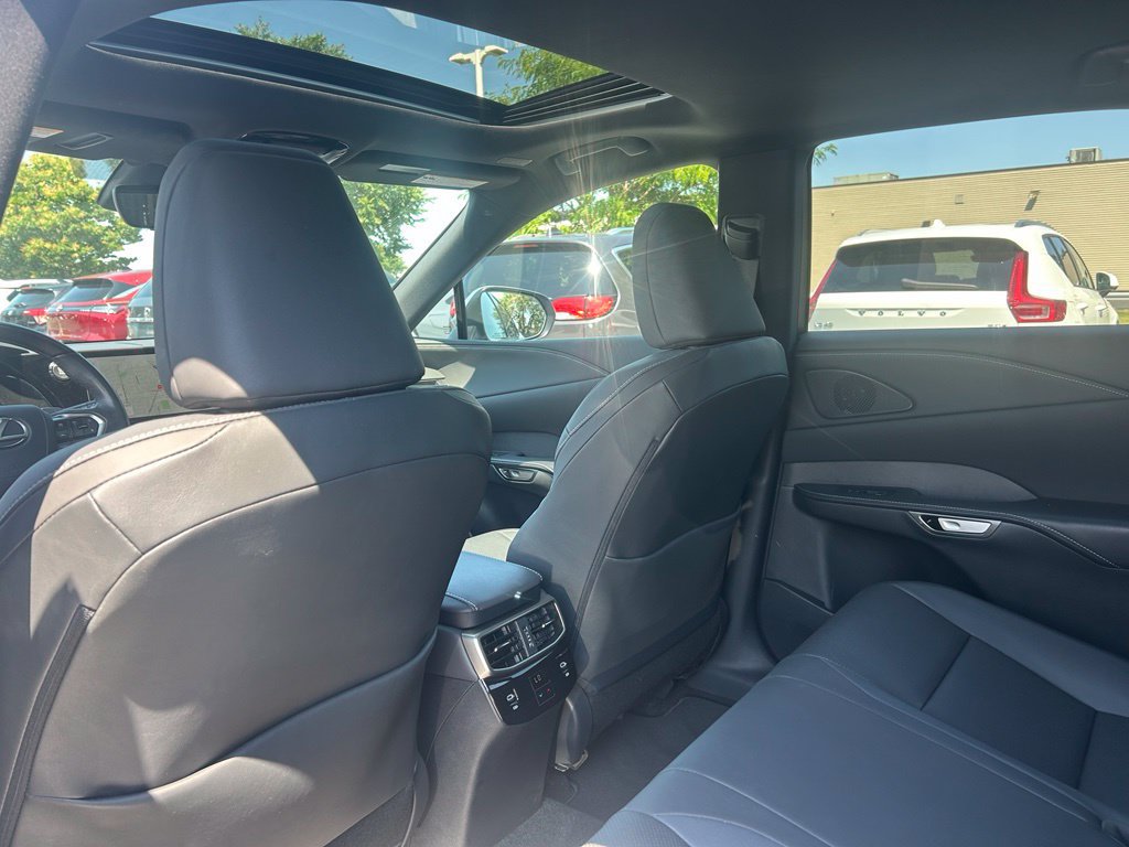 Used 2023 Lexus RX 350 Premium w/ Accessory Package AWD/4WD image 15