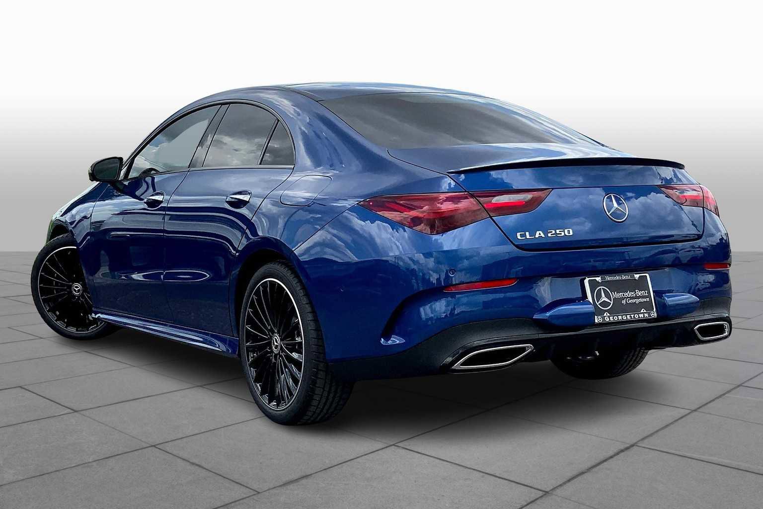 Used 2025 Mercedes-Benz CLA 250 image 4