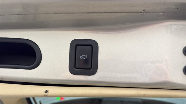 Used 2016 Toyota Highlander Plus image 27