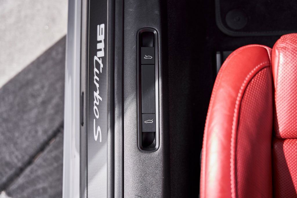 Used 2022 Porsche 911 Turbo S w/ 911 Turbo Sportdesign Package image 36