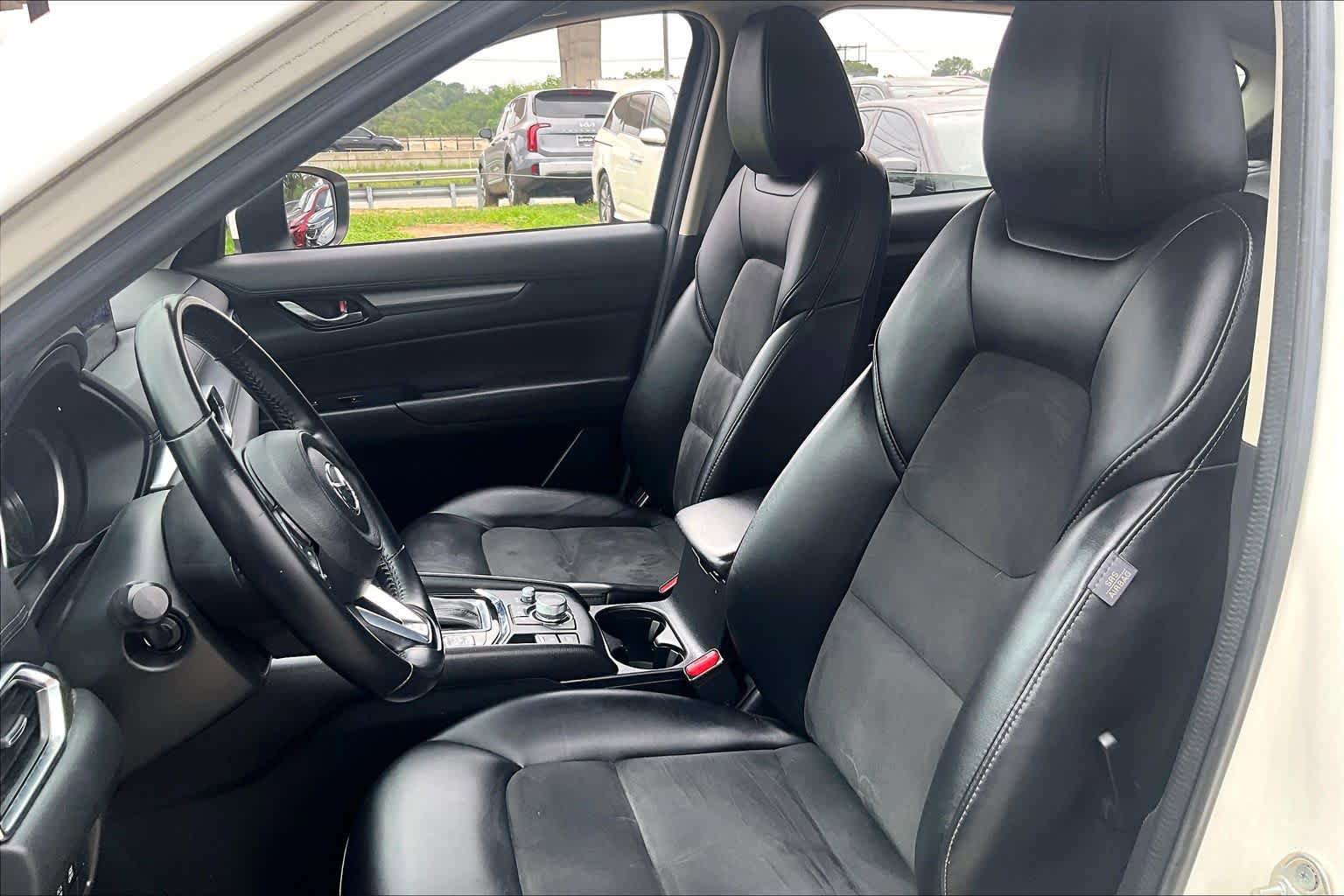 Used 2020 MAZDA CX-5 Touring FWD image 8