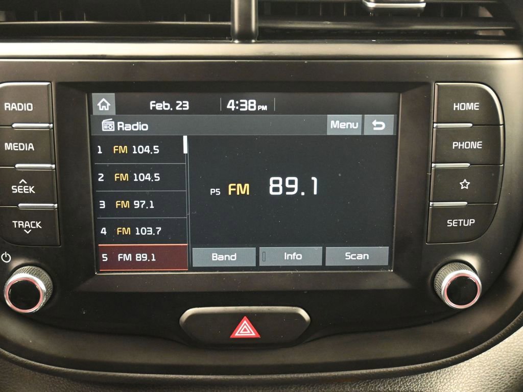 Used 2021 Kia Soul S image 19