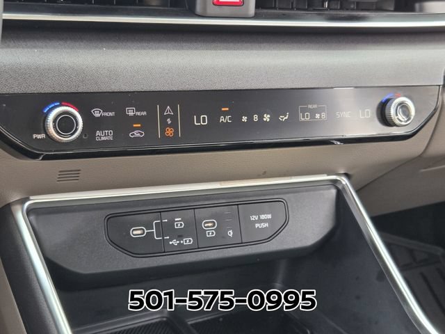 Used 2026 Kia Carnival EX FWD image 24
