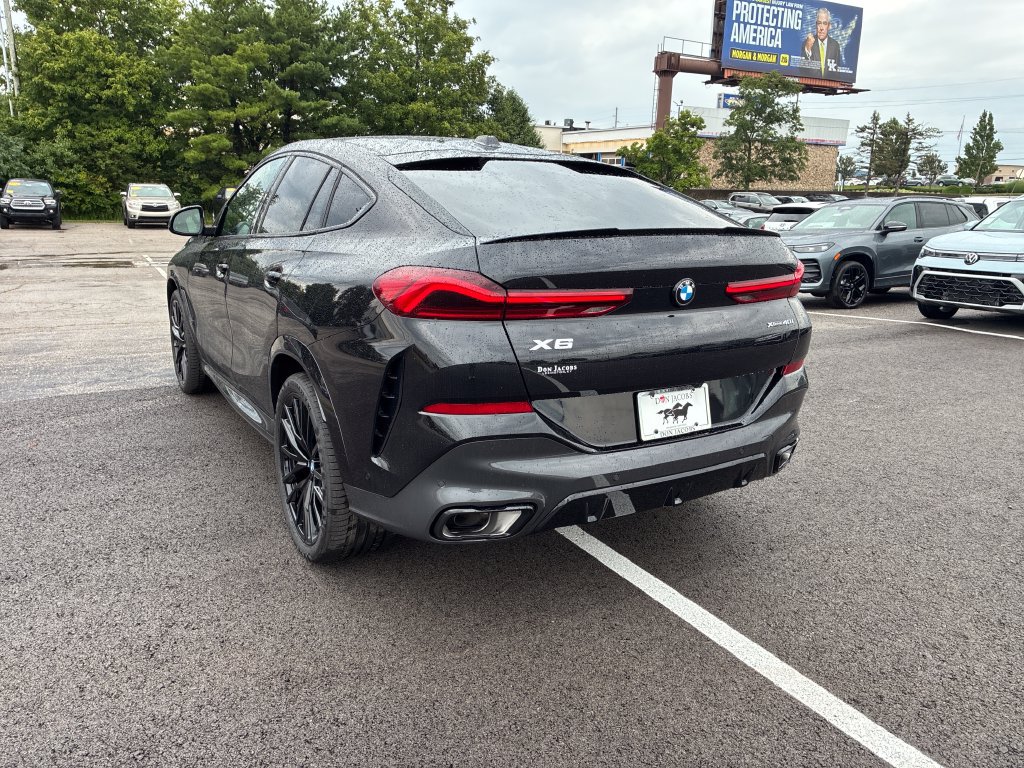 New 2027 BMW X6 xDrive40i w/ Climate Comfort Package AWD/4WD image 5