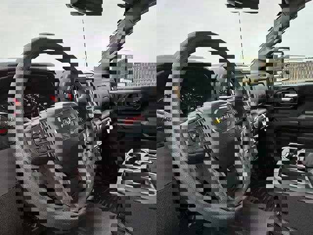 New 2026 GMC Sierra 2500 Pro w/ Convenience Package image 14