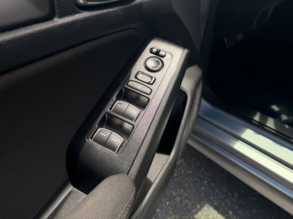 Used 2025 Honda Civic Sport image 22
