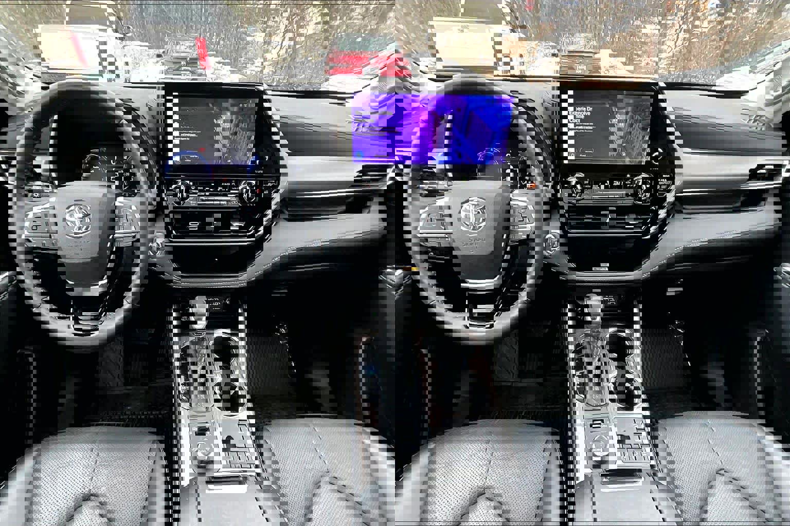 Used 2023 Toyota Highlander Limited image 15