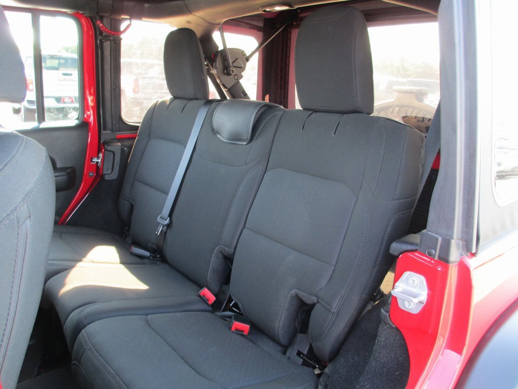 Used 2021 Jeep Wrangler Unlimited Sport image 15