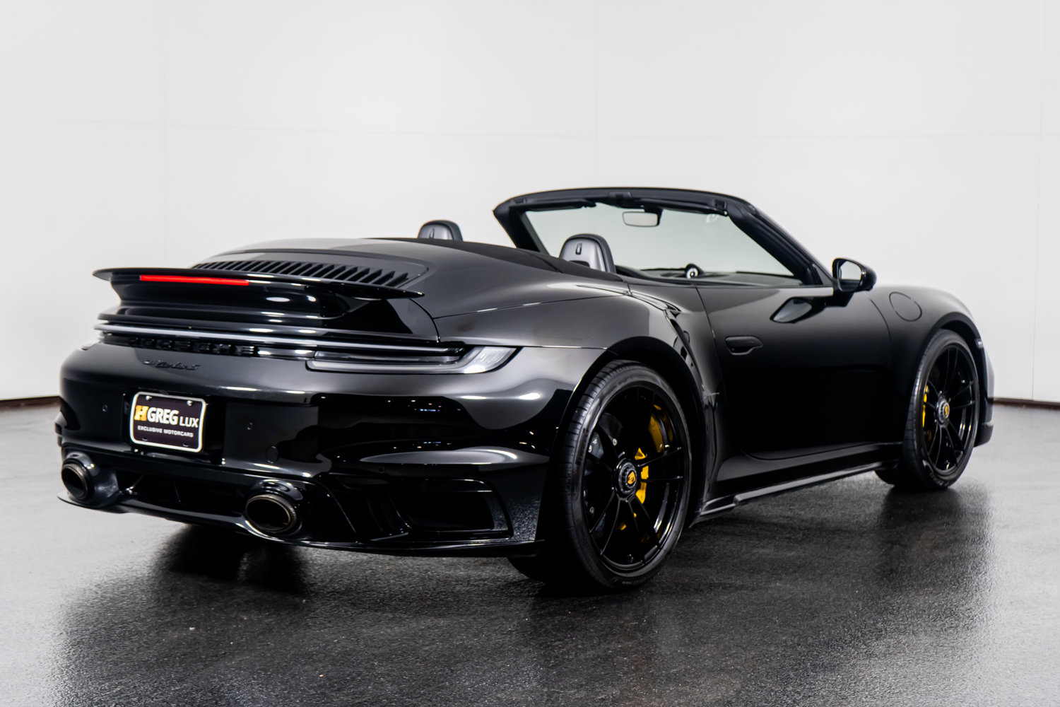 Used 2021 Porsche 911 Turbo S image 7