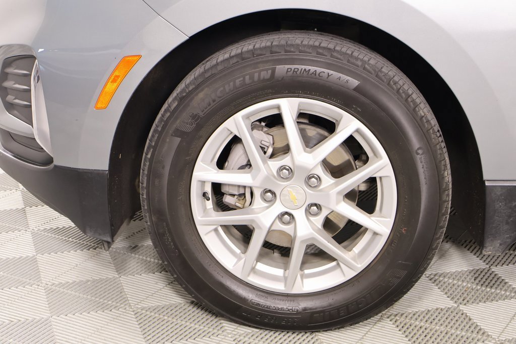 Used 2023 Chevrolet Equinox LT image 16