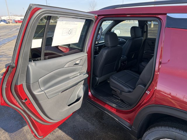 New 2026 Chevrolet Traverse LT image 23