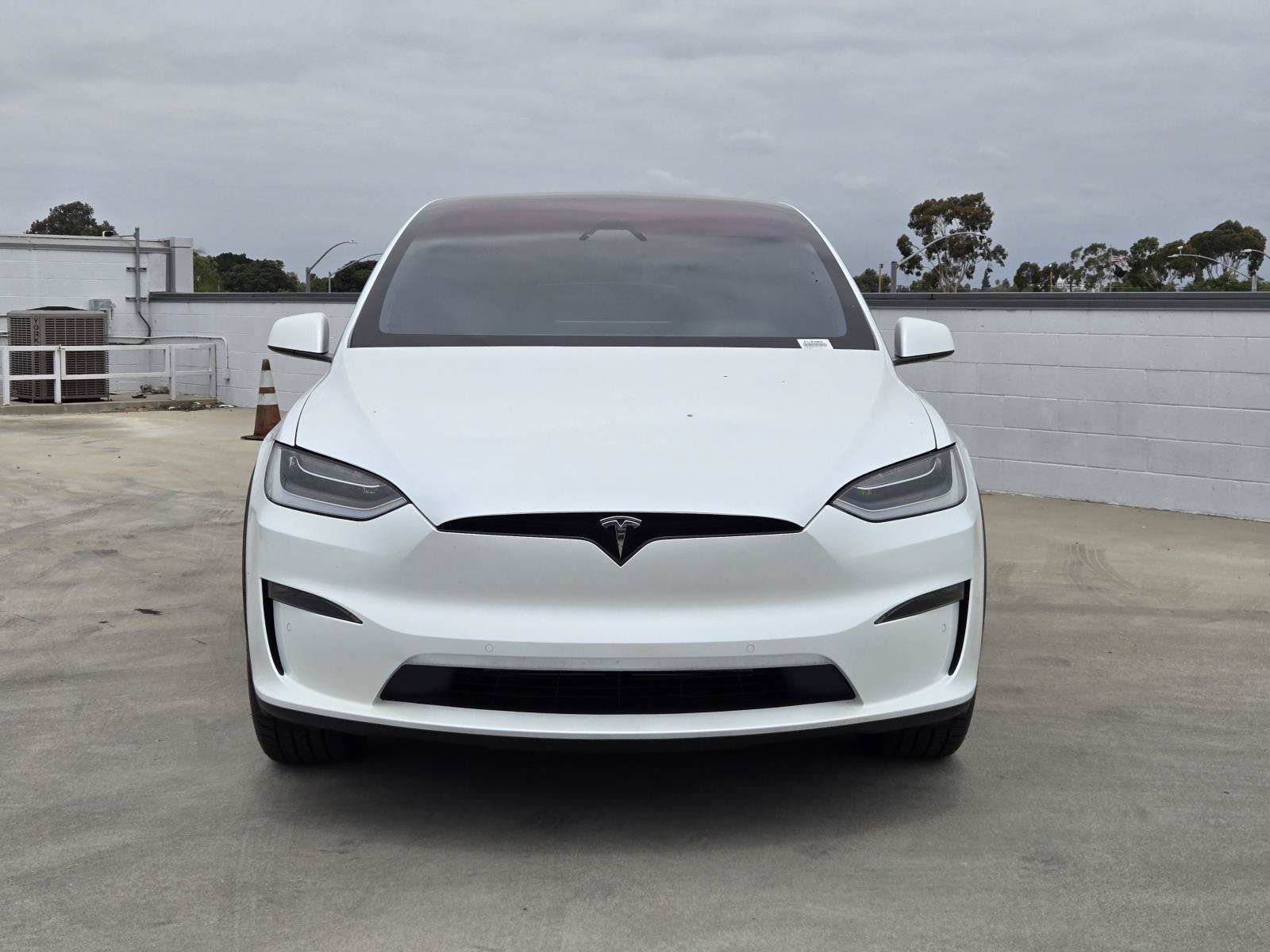Used 2022 Tesla Model X Plaid AWD/4WD image 3