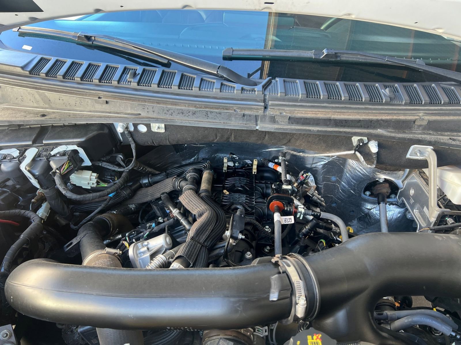 Used 2024 Ford Expedition Limited image 32