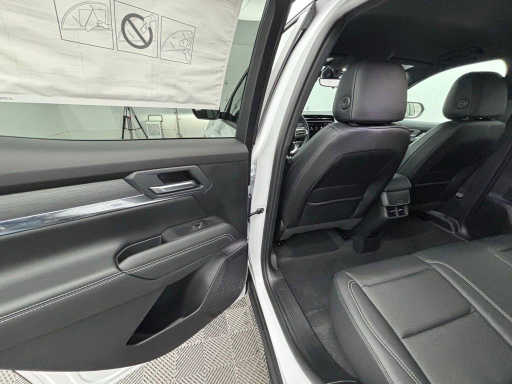 New 2026 GMC Terrain Elevation w/ Elevation Premium Package image 41