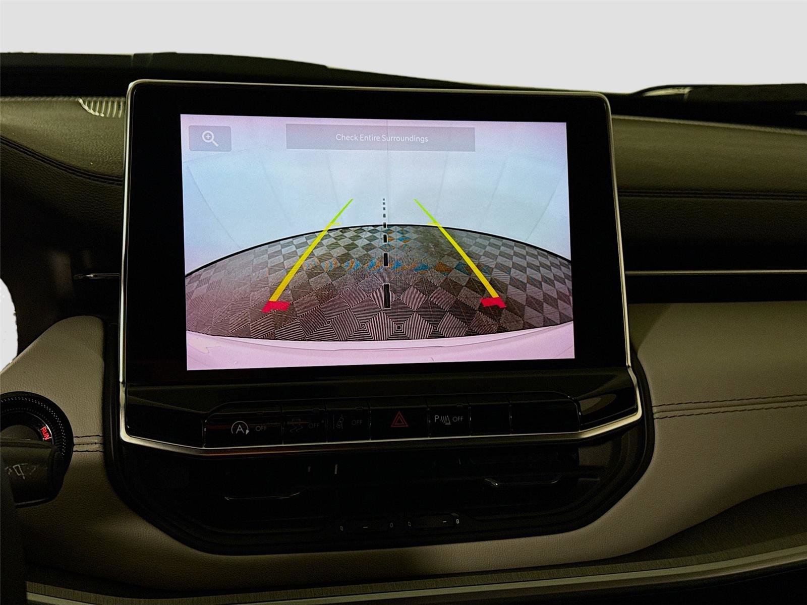 Used 2025 Jeep Compass Limited image 7