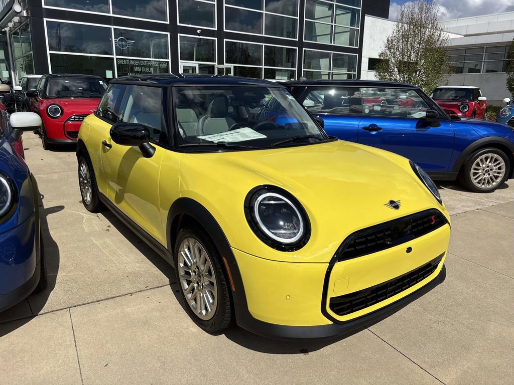New 2026 MINI Cooper S image 1