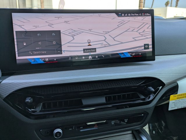 Used 2026 BMW 430i Coupe w/ M Sport Package RWD image 12