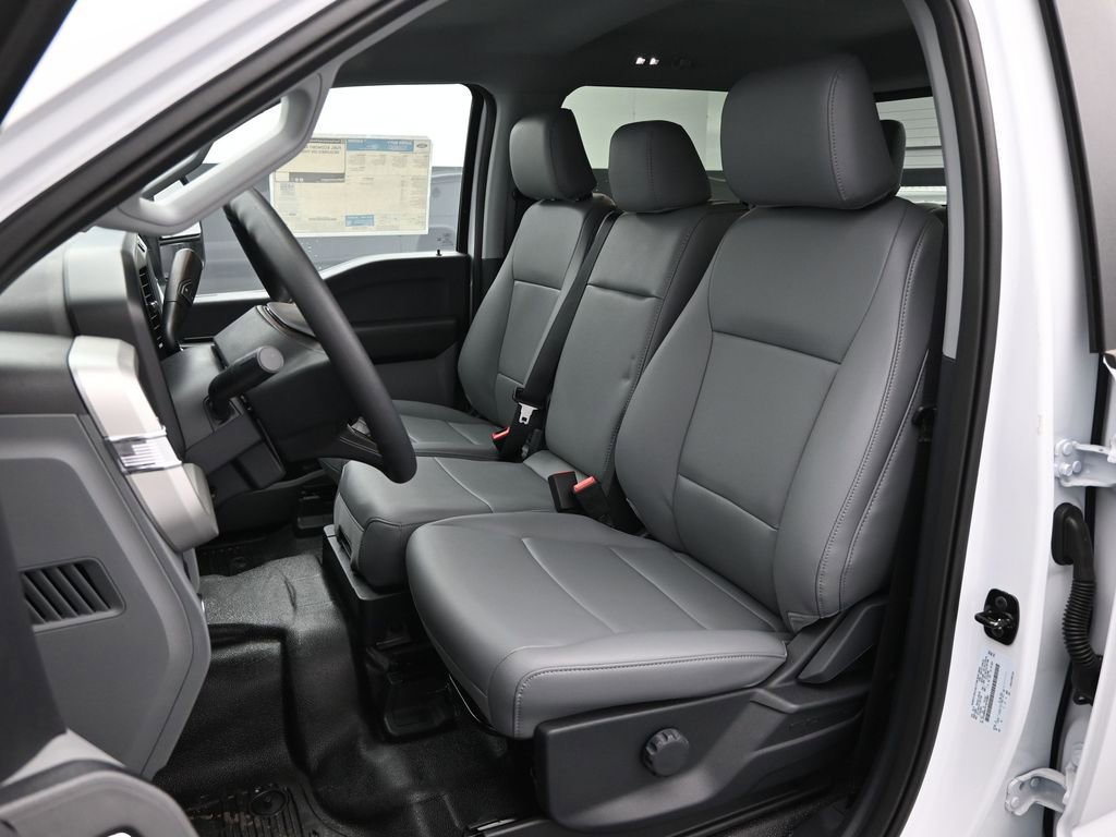 New 2026 Ford F550 4x4 Crew Cab Super Duty image 13