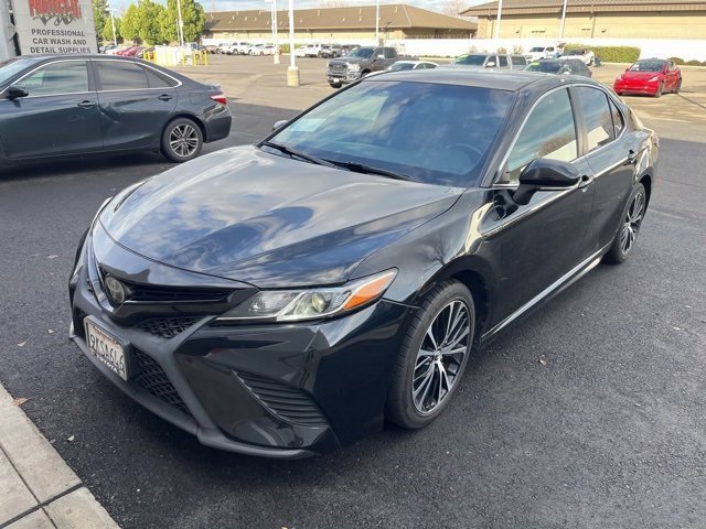 Used 2019 Toyota Camry SE