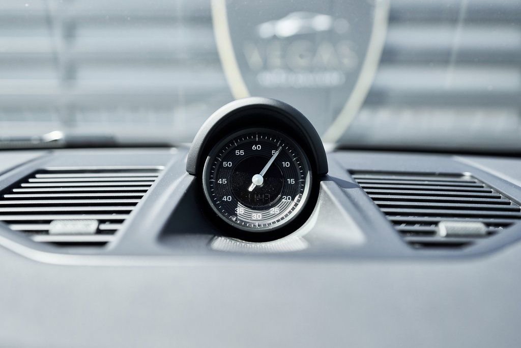 Used 2024 Porsche 911 Carrera 4S w/ Premium Package image 74