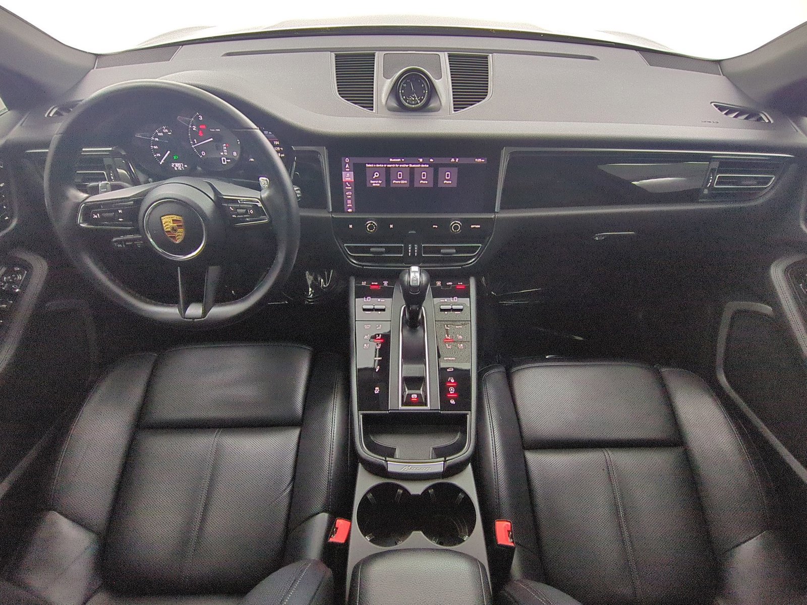 Certified 2024 Porsche Macan S image 20