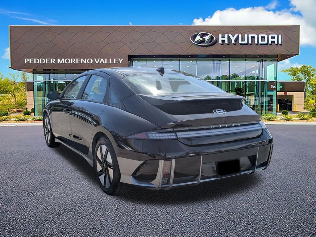 Certified 2023 Hyundai Ioniq 6 SE image 5