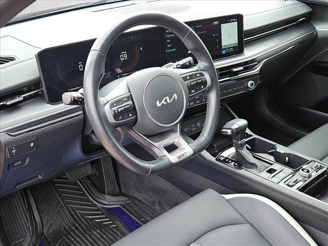 Used 2025 Kia K5 GT-Line w/ GT-Line Premium Package image 12