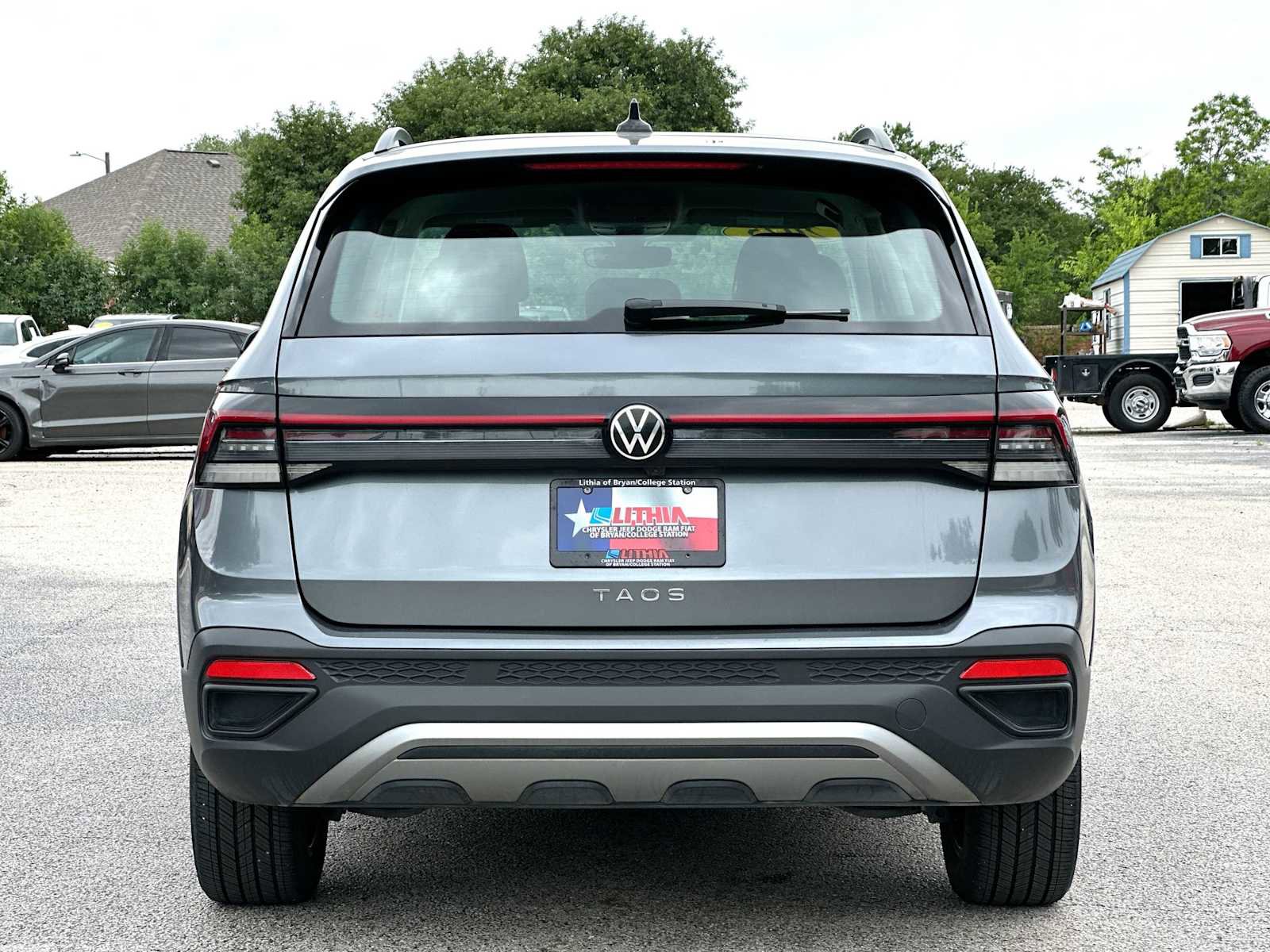 Used 2025 Volkswagen Taos S FWD image 14