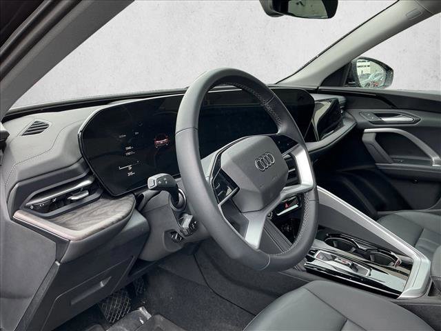 Certified 2025 Audi Q5 Premium w/ Convenience Package image 10
