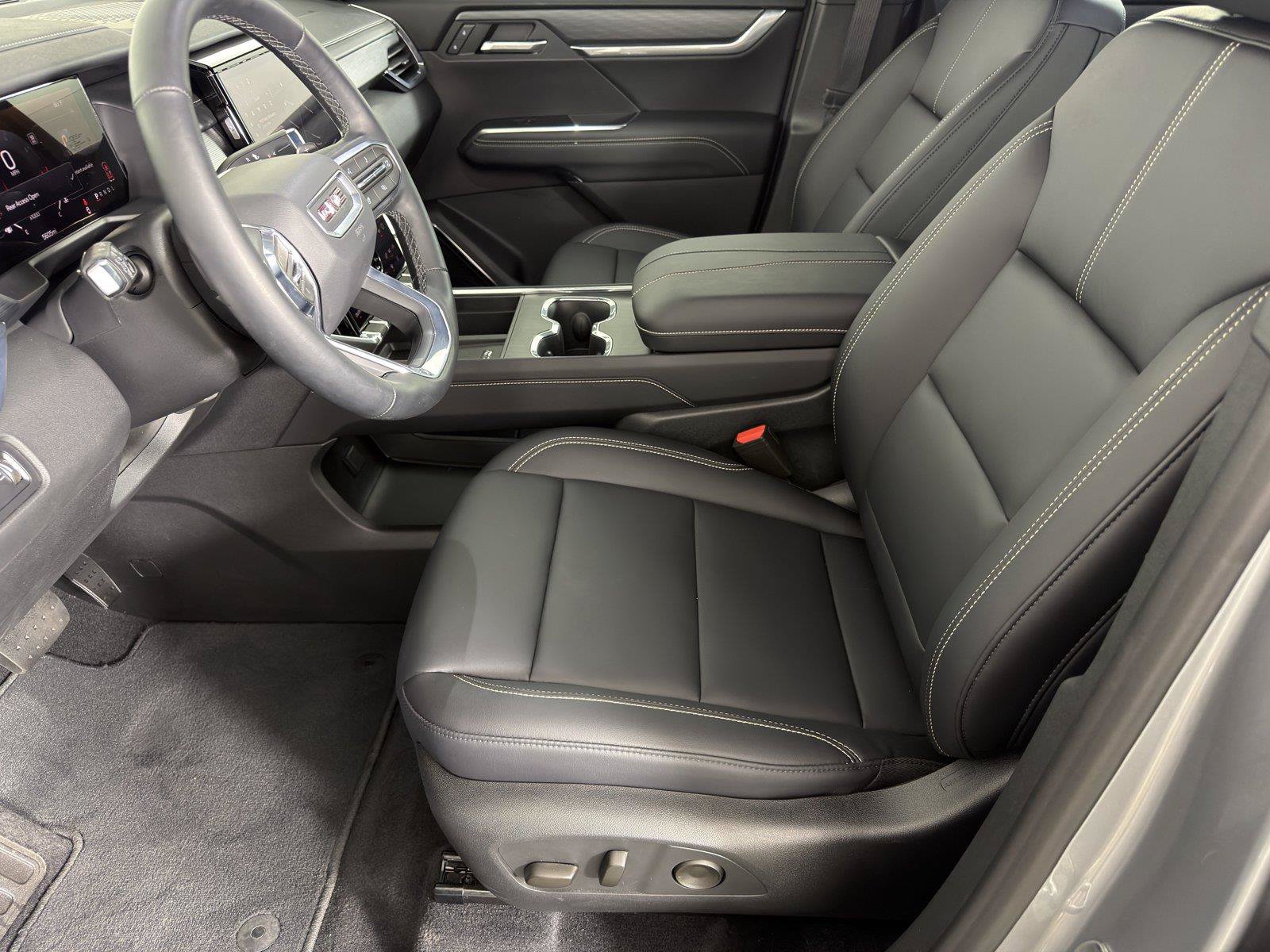 New 2026 GMC Acadia Elevation w/ Elevation Premium Package FWD image 7