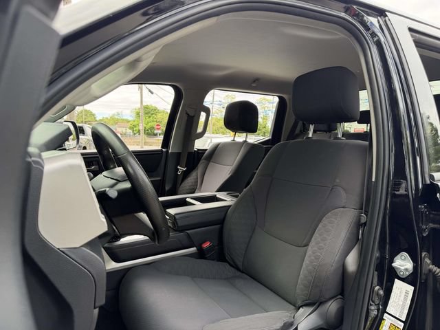 Used 2022 Toyota Tundra SR5 AWD/4WD image 17
