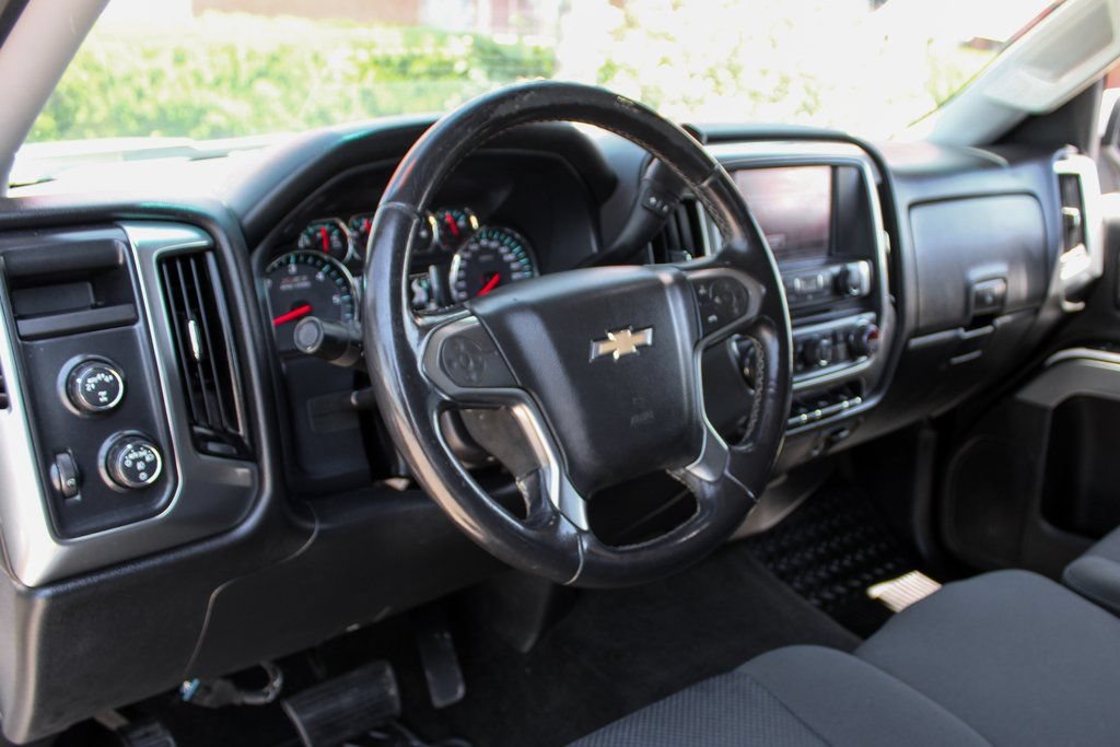 Used 2017 Chevrolet Silverado 1500 LT w/ All Star Edition AWD/4WD image 14