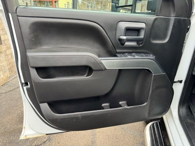 Used 2015 Chevrolet Silverado 2500 LT w/ Snow Plow Prep Package image 11