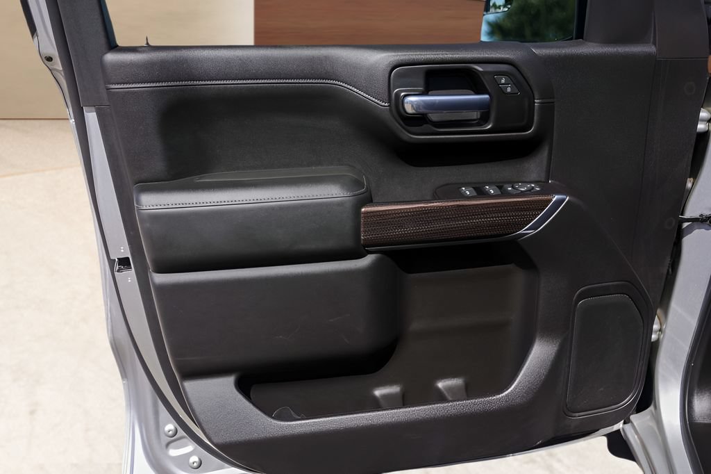 Used 2020 Chevrolet Silverado 1500 LT w/ Texas Edition RWD image 23