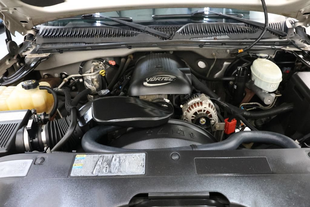 Used 2004 Chevrolet Silverado 1500 LS w/ Safe and Sound Package RWD image 68