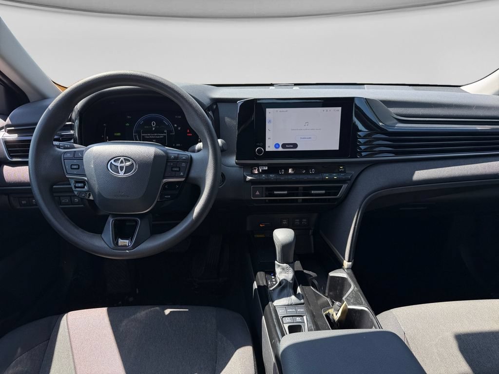 Used 2025 Toyota Camry LE FWD image 23