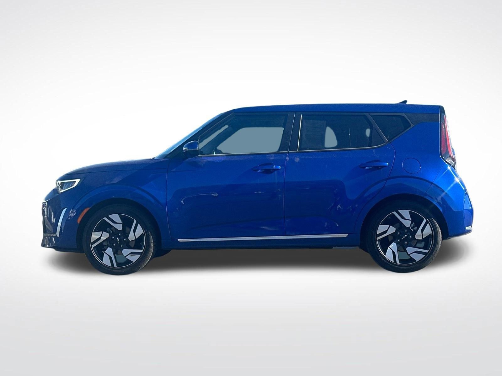 Used 2023 Kia Soul GT-Line w/ GT-Line Technology Package FWD image 6