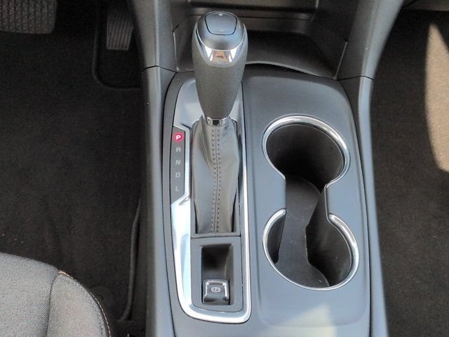 Used 2020 Chevrolet Equinox LT FWD image 19