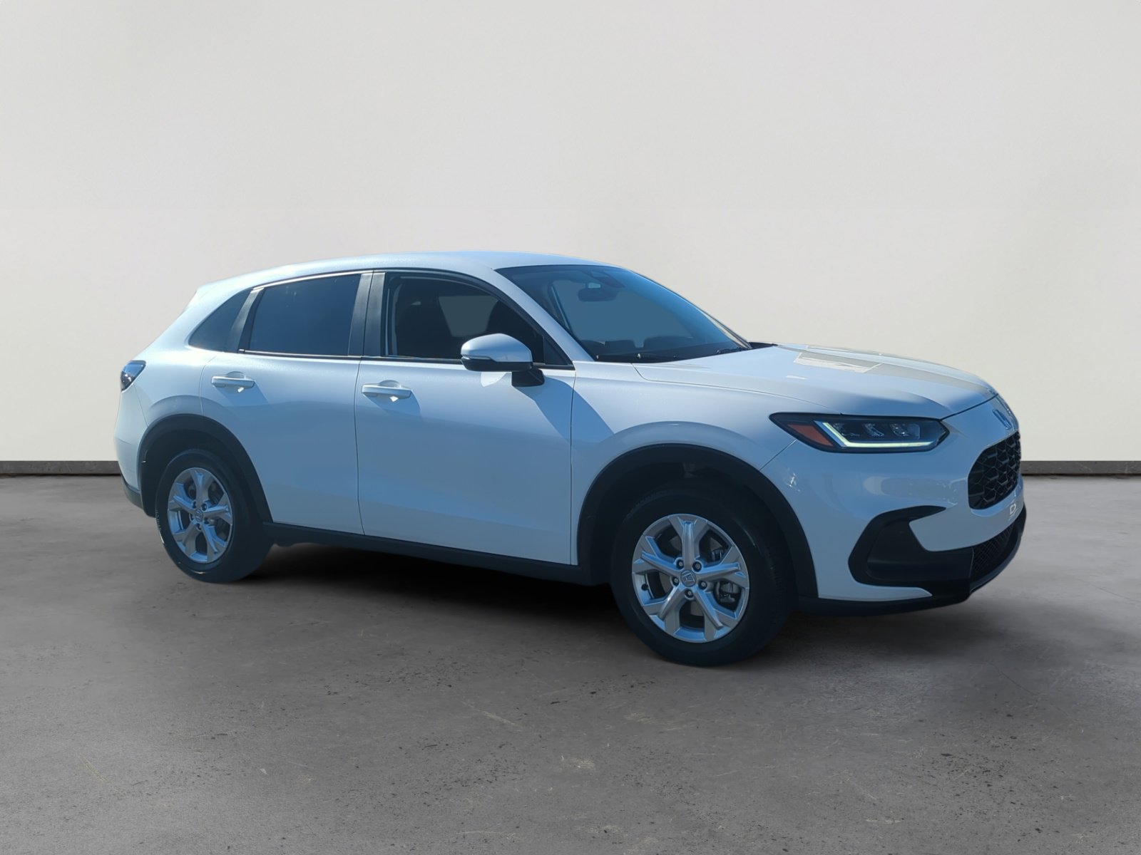 Used 2025 Honda HR-V LX image 7