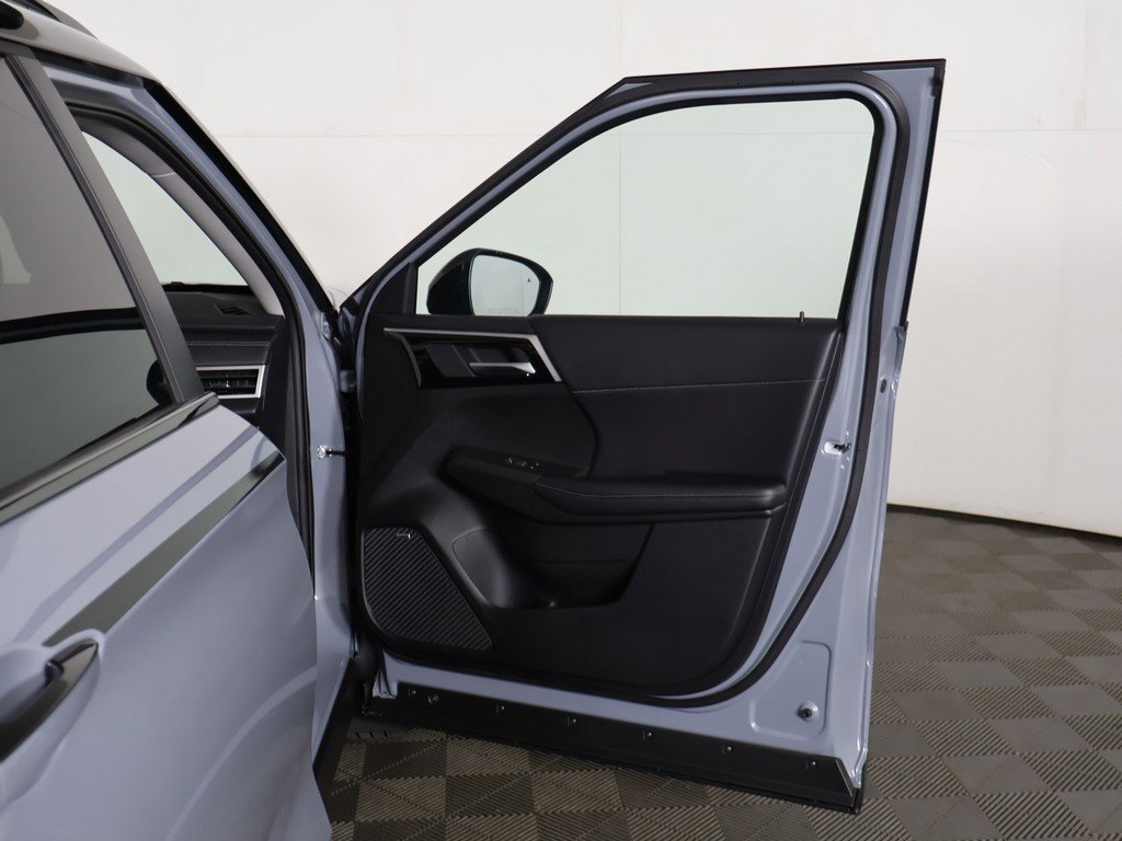 New 2025 Mitsubishi Outlander Trail Edition image 24